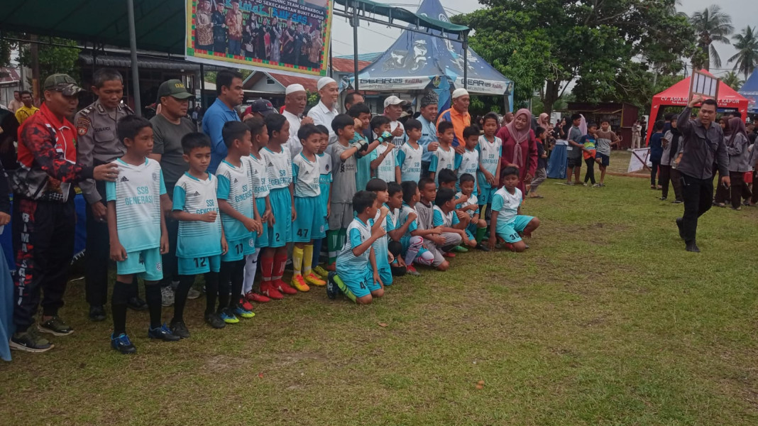 Mewakili Danramil, Pelda Joko Waluyo Hadiri Pembukaan Turnamen Mini Soccer