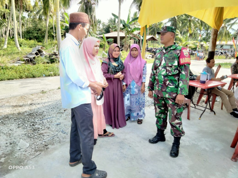 Bersilaturahmi Dengan Masyarakat, Serda Ansari Berikan Sosialisasi Nilai-nilai Pancasila