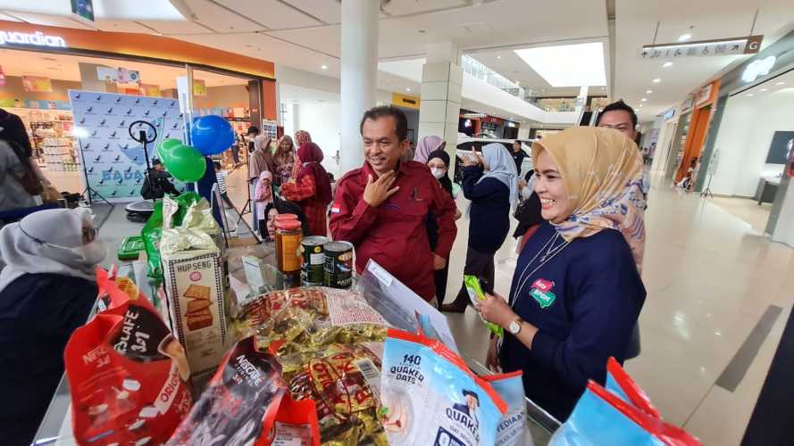 Peringati HUT BPOM ke 22, Loka POM di Kota Dumai Laksanakan KIE Bagi Masyarakat