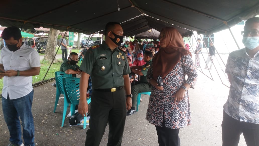 Terkait Pembagian BLT Minyak Goreng, Kadinsos Dumai Puji Kodim 0320/Dumai