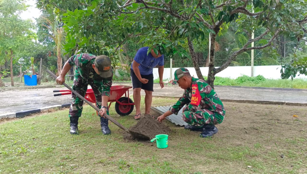 Pembuatan Bibit Nangka di Koramil 02/BK Dengan Metode Seedball