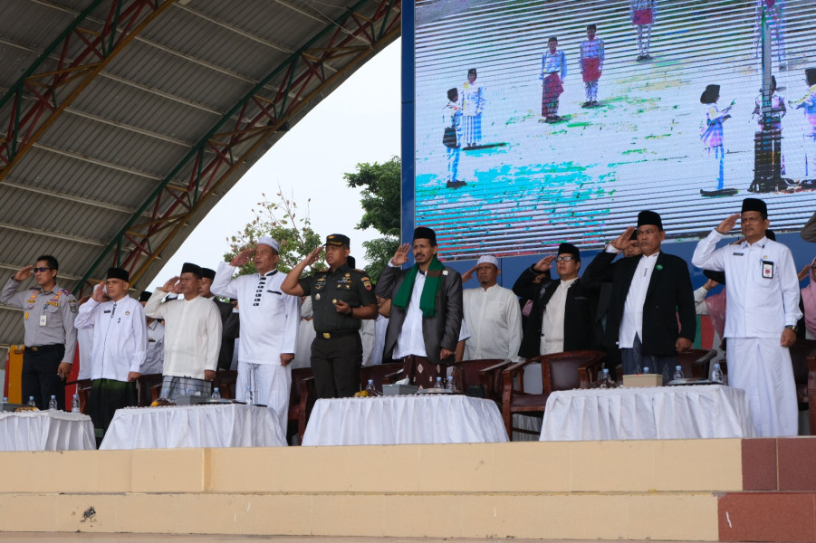 Dandim 0320/Dumai Hadiri Upacara Peringatan Hari Santri Nasional, Siap Bersinergi Demi Kemajuan Bangsa