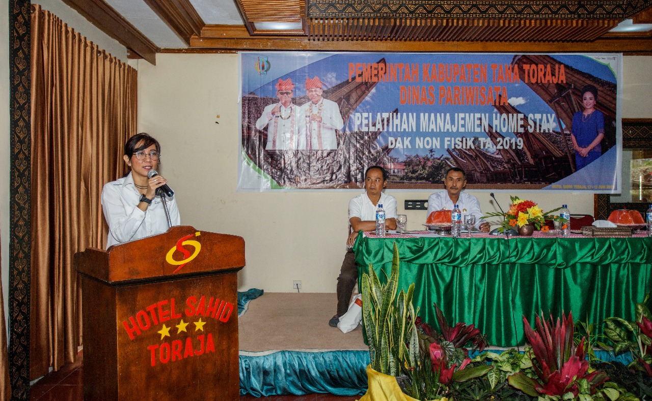 Kementerian Pariwisata Sosialisasikan Program Homestay Desa Wisata di Tana Toraja