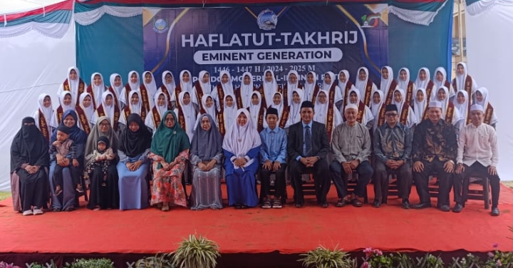 Pondok Modern Al-Imtinan Putri Gelar Perpisahan Santri Akhir