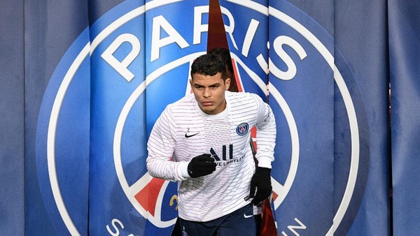 Selangkah Lagi Thiago Silva Tinggalkan PSG