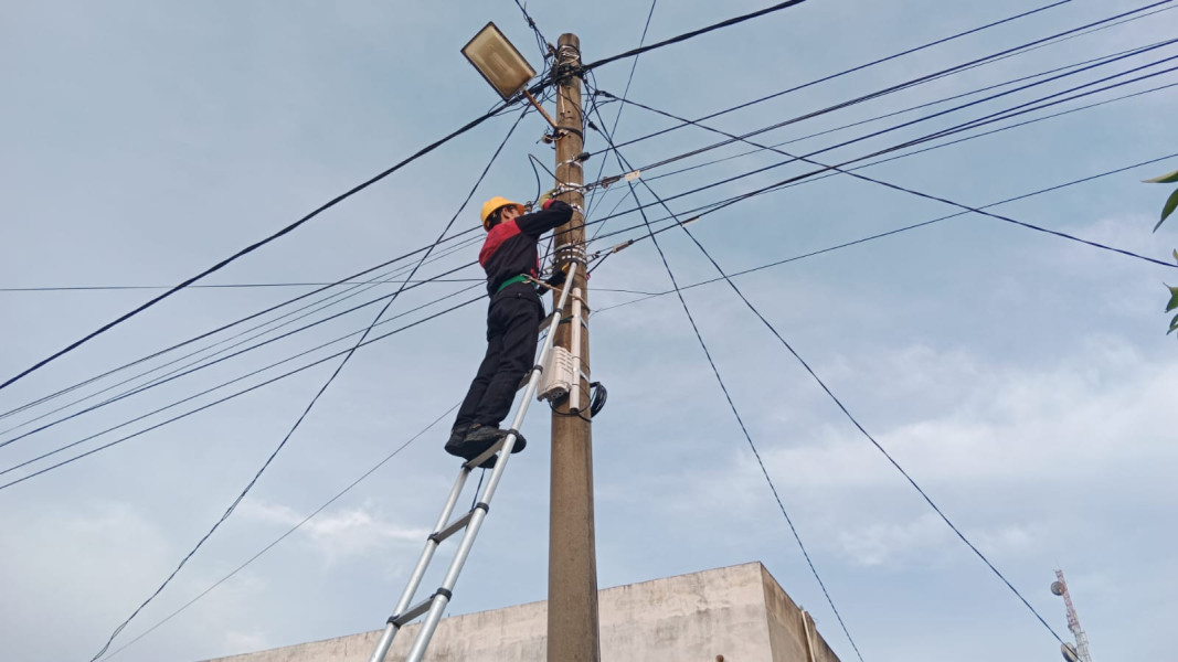 PLN Icon Plus Sumbagteng Rutin Menjaga dan Meningkatkan Layanan Internet di Perawang