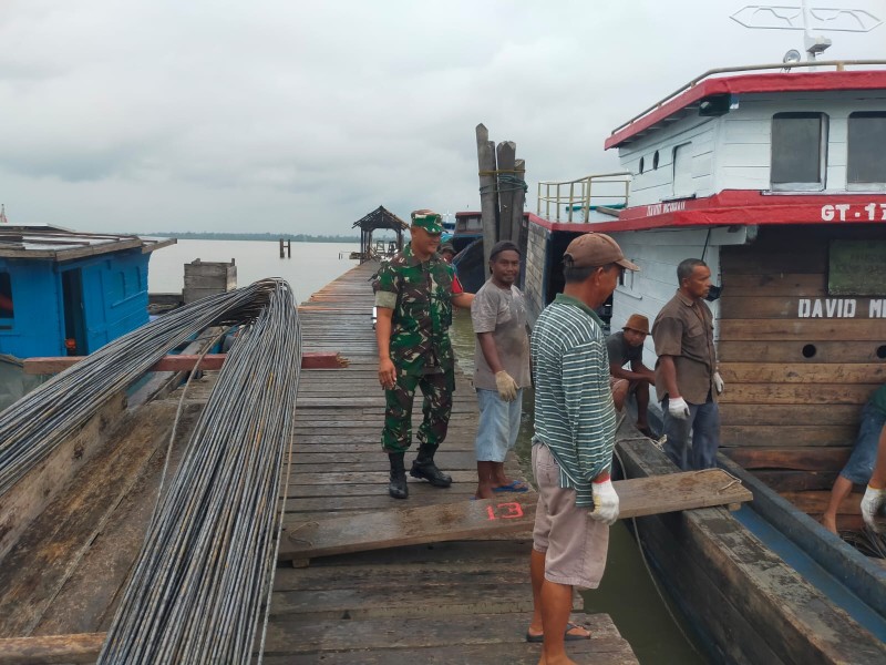 Babinsa Koramil 06/Merbau Laksanakan Giat Guna Perkuat Pemahaman Pancasila di Kampung Pancasila