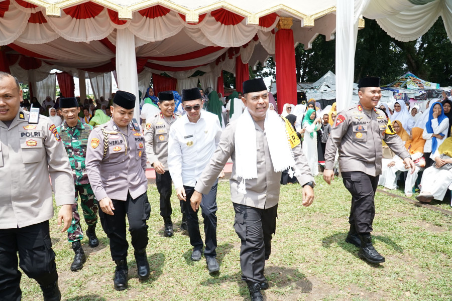 Pjs Bupati Faisal Arif Hadiri Peringatan Maulid Nabi Muhammad SAW 1446 Hijriah