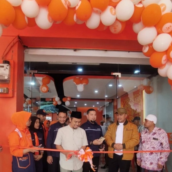 Kisah mitra Robani Hendra wujudkan outlet ke-84 Almaz Fried Chicken di Bogor