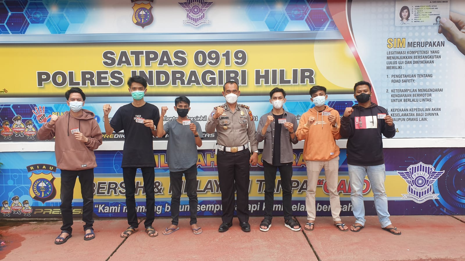 Pemenang ESI Inhil Competition 2021 Telah Terima SIM C dari Polres Inhil