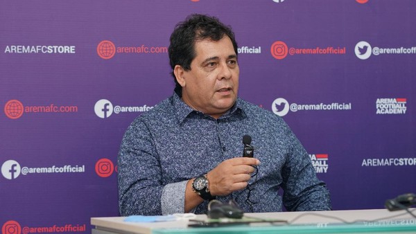 Arema FC Kontrak Carlos Oliveira dengan 'Harga Pandemi'