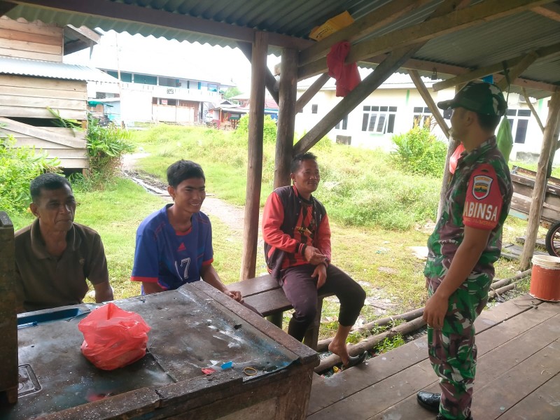 Komsos Babinsa di Kampung Pancasila,  Memperkuat Semangat Kebangsaan