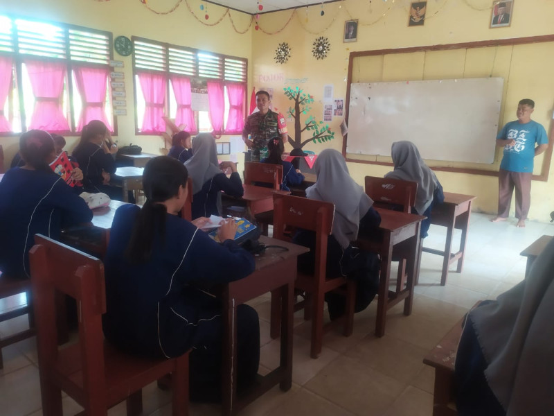 Pelajar SMPN 1 Dapat Bekal Pengetahuan Dari Babinsa