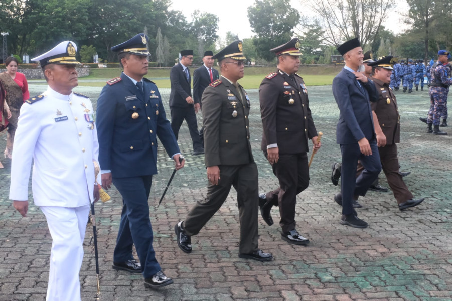 Semarakkan HUT RI ke-79, Dandim 0320 Ajak Warga Dumai Kibarkan Bendera Sepanjang Bulan