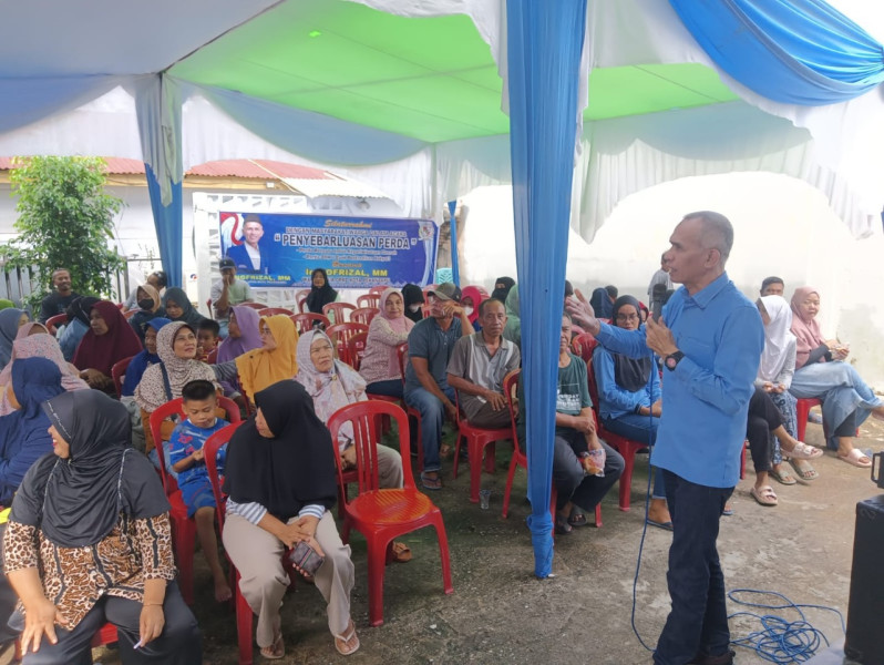 Wakil Ketua DPRD Pekanbaru Sosialisasikan Perda di Kecamatan Lima Puluh tentang Pajak dan Retribusi Daerah
