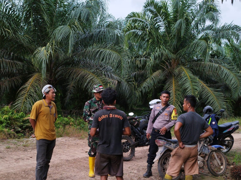 Larangan Membakar Lahan dan Hutan Disampaikan Oleh Serda Miftah