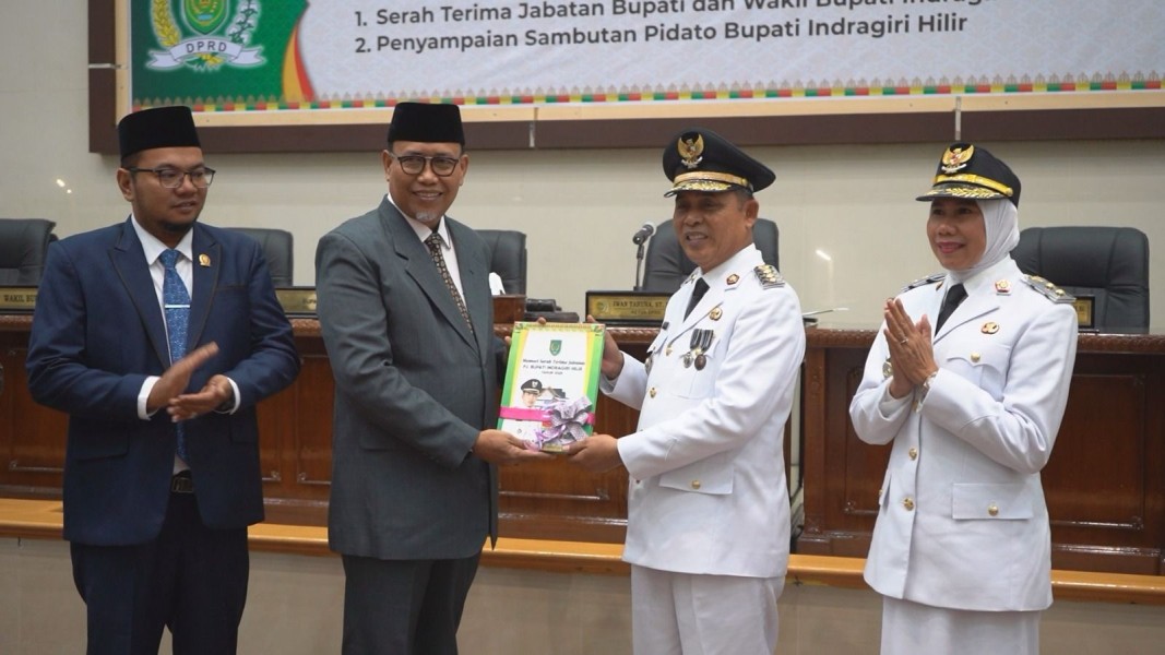Paripurna ke-7, Herman Resmi Jabat Bupati dan Siap Jalankan Program 100 Hari