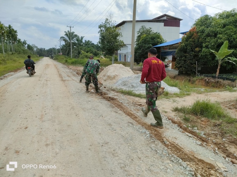 TMMD ke 117, Giat Satgas Terus Dilakukan Dalam Perbaikan Jalan