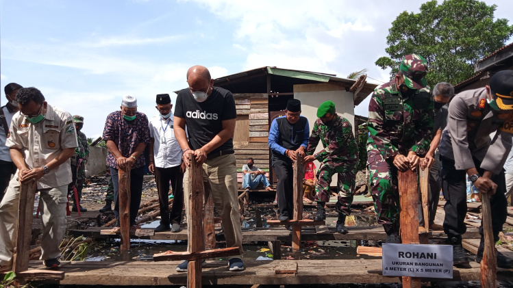 Korban Kebakaran di Gang Serta Daya Dibangukan Rumah Baru