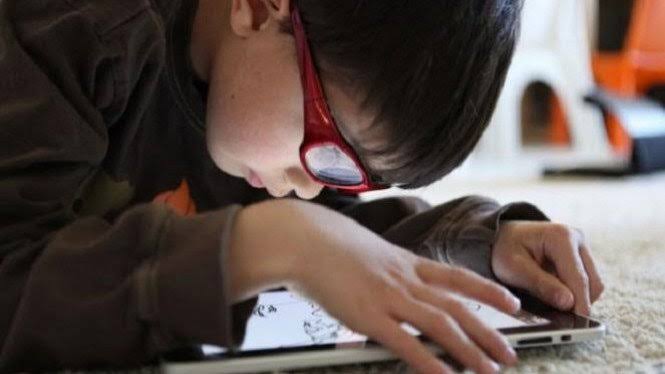 5 Cara Mengatasi Anak yang Kecanduan Gadget