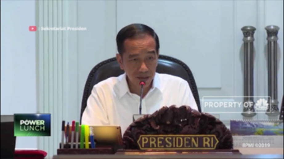 Presiden Jokowi Masih Tak Berpikir Lockdown