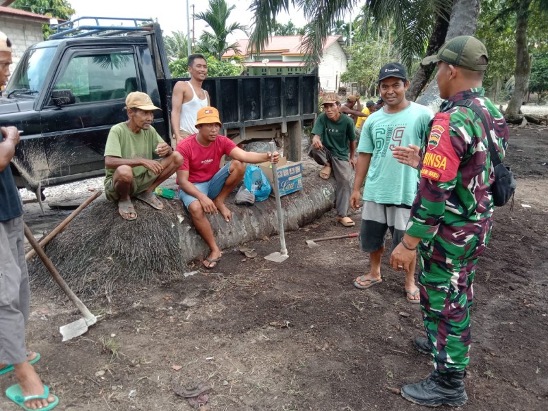Babinsa Kelurahan Basilam Baru Ajak Warga Jaga Keamanan dan Ketertiban