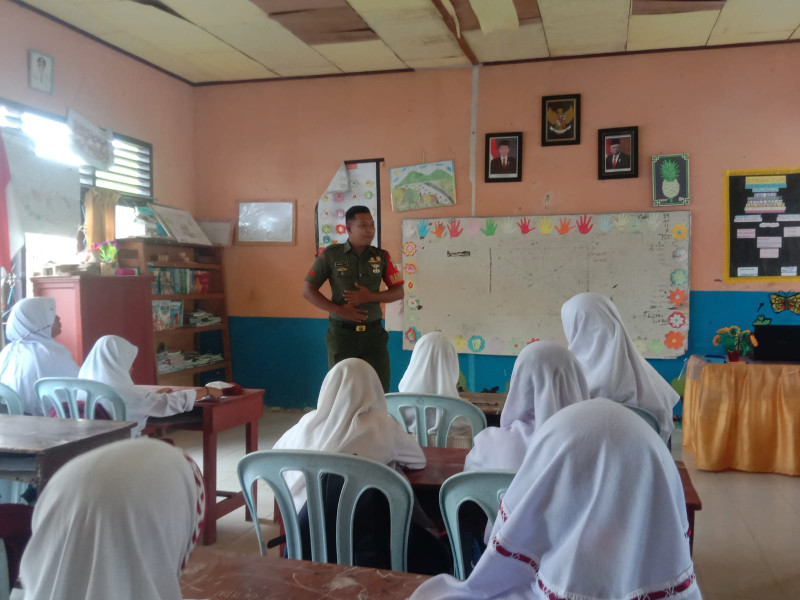 Sambangi Pelajar, Pratu Rahmad Laksanakan Ini