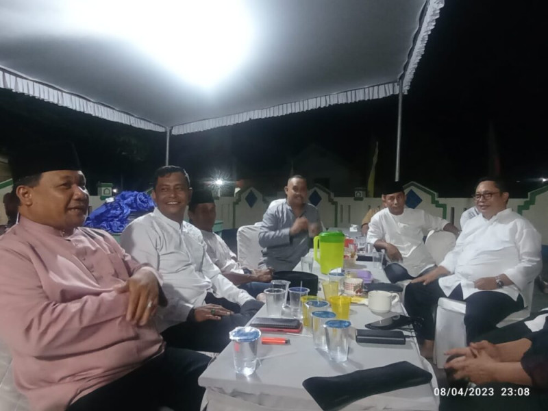 Ketua DPRD Natuna Daeng Amhar Ikut Serta Menghadiri Acara Safari Ramadhan Di Masjid Raudhatul Falah Di Desa Kelanga Kecamatan Bunguran Timur Laut