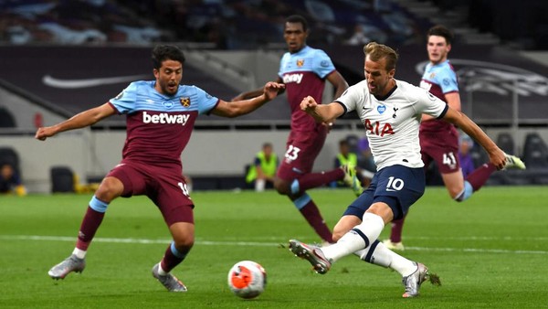 Tidak Mencetak Gol Saja Mourinho Sudah Senang Melihat Harry Kane