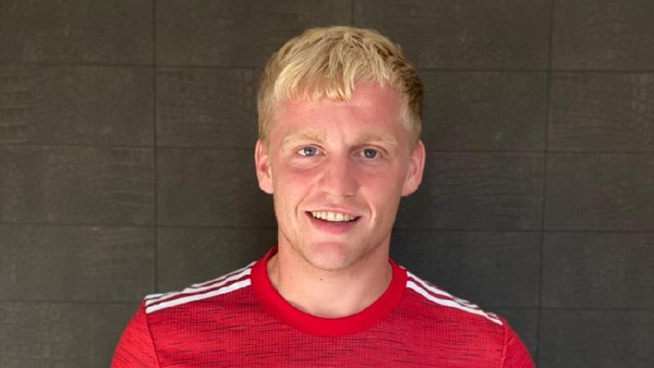 Sebelum Dibeli MU, Van de Beek Nyaris Gabung ke Arsenal