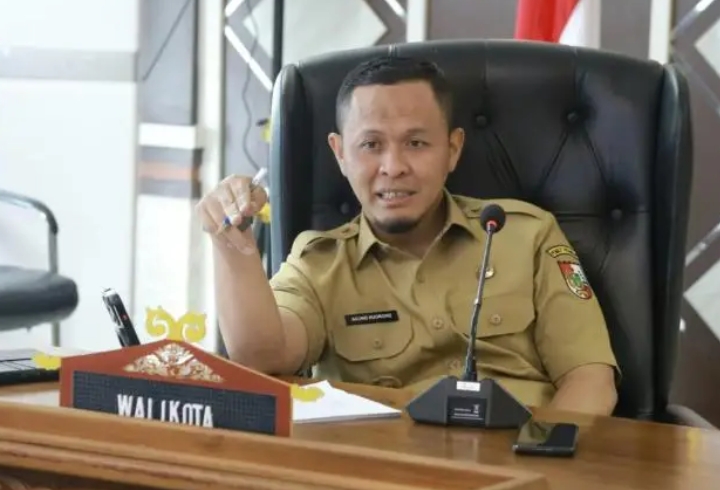 Walikota Pekanbaru Perintahkan TPP dan THR ASN Segera Dicairkan