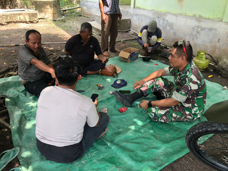 Sinergi TNI dan Masyarakat, Serma Novrianto Dorong Pengawasan Ketat Hutan dan Lahan