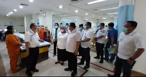 Demi Memastikan Pelayanan Publik Pasca Libur Lebaran, Wabup Melakukan Sidak