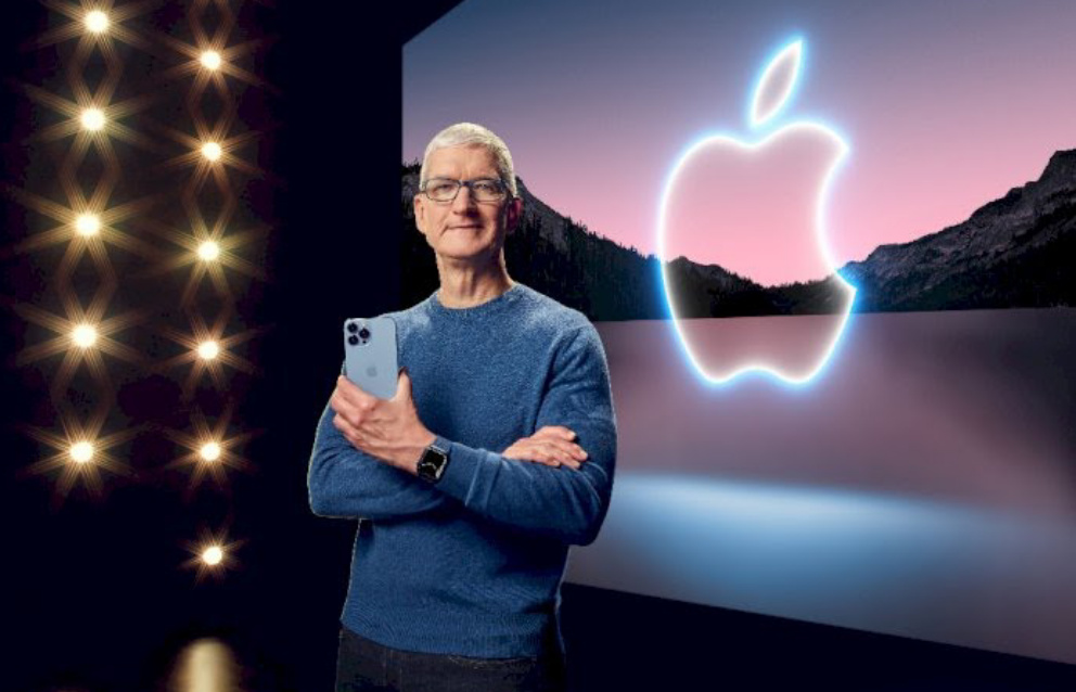 Bos Apple Kecewa iPhone Cuma Dipakai untuk Media Sosial
