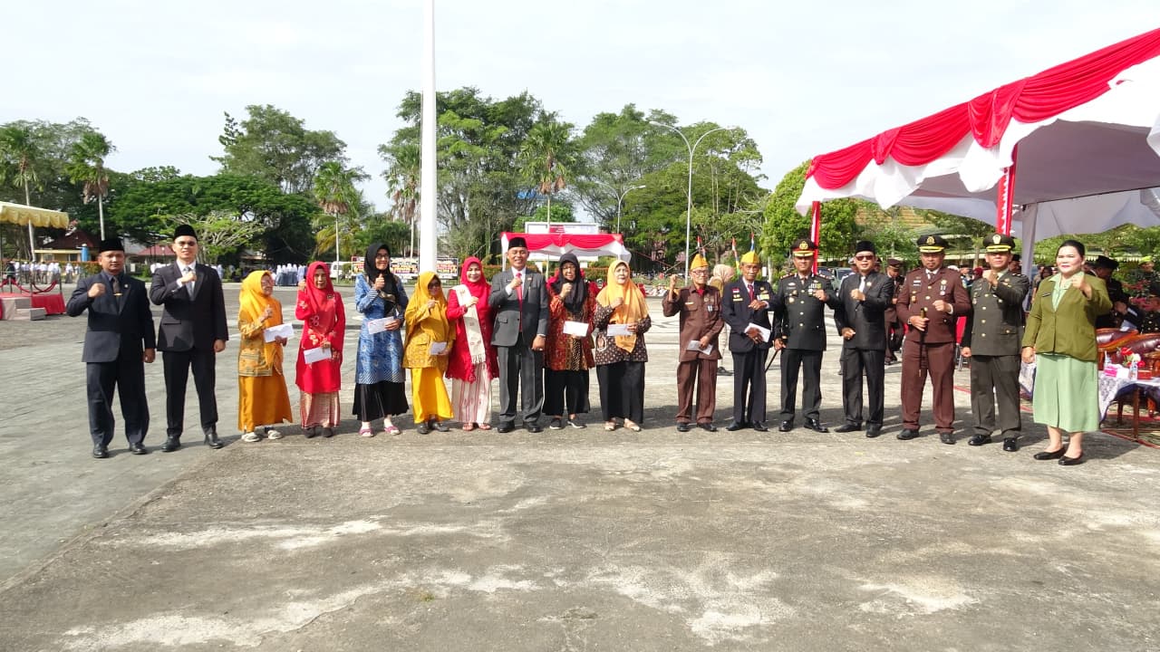Bupati Herman Jadi Inspektu Upacara Hari Pahlawan Tahun 2025