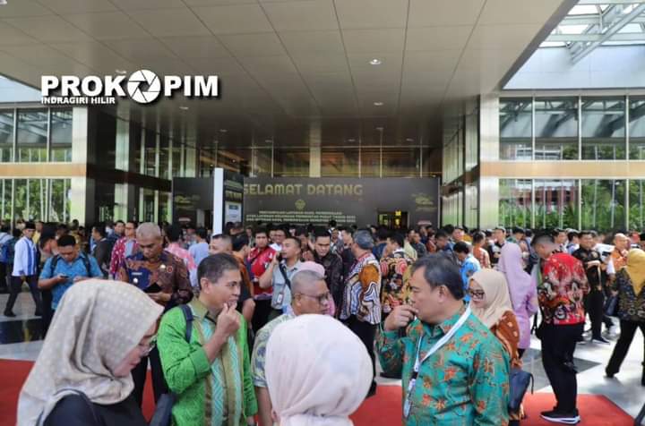 Pertahankan WTP, Pj.Bupati Herman ikuti Penyerahan LHP LKPP dan ILHP TA.2023 yang dihadiri Presiden RI