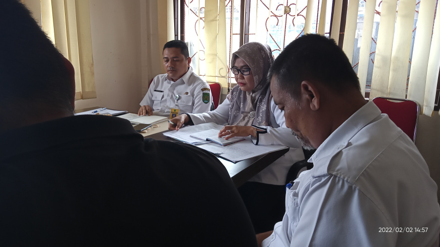 Disdagtri Inhil Gelar Rapat Koordinasi tentang HET Minyak Goreng