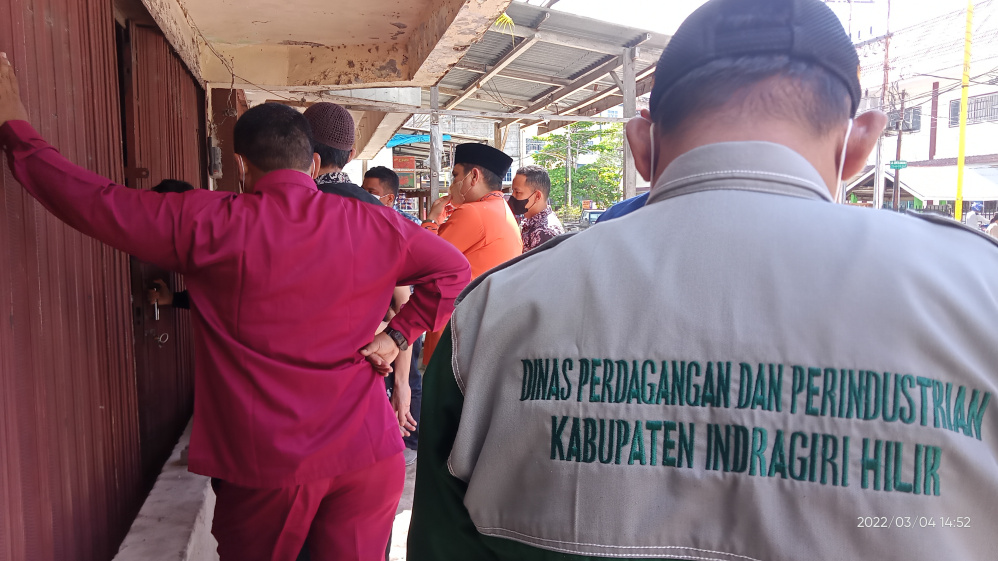 Sidak Migor dan Sembako oleh Disdagtri Inhil bersama Satgas Pengawasan Barang Beredar dan Jasa