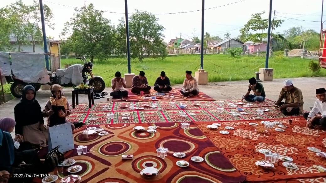 Buka Puasa Bersama di Ramadhan 1443 H di Kantor DPKP Inhil