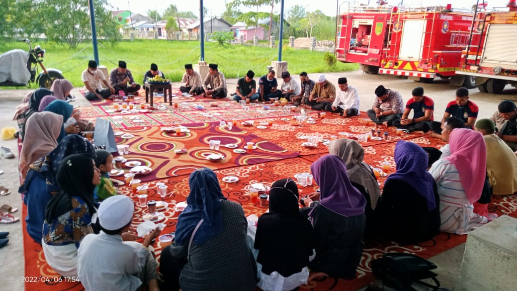 Buka Puasa Bersama di Ramadhan 1443 H di Kantor DPKP Inhil