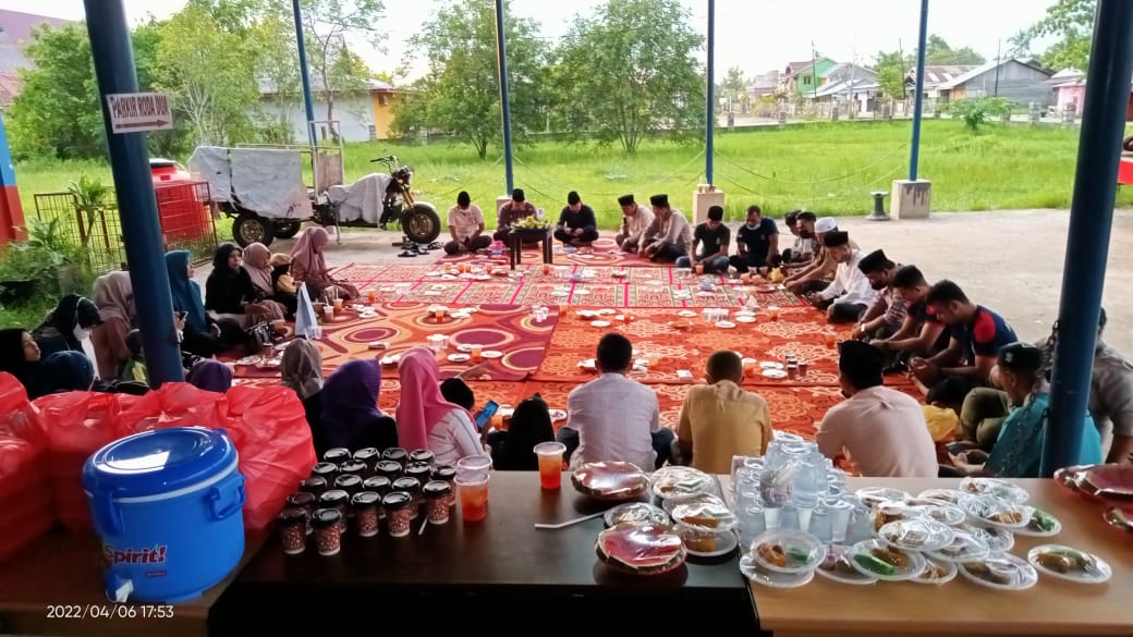 Buka Puasa Bersama di Ramadhan 1443 H di Kantor DPKP Inhil