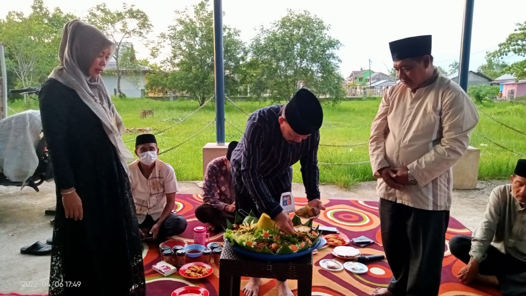 Buka Puasa Bersama di Ramadhan 1443 H di Kantor DPKP Inhil