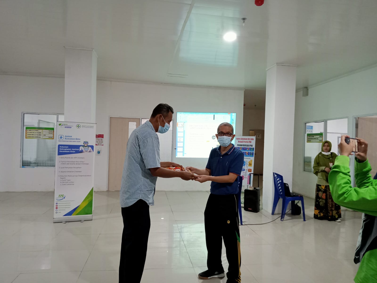 RSUD - PH Tembilahan Peringati Hari Osteoporosis Nasional