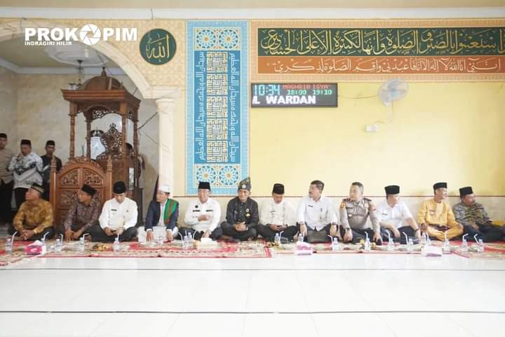 Dihadiri Sejumlah Kades se-Kecamatan Concong, Bupati HM Wardan Apresiasi Maulid Nabi di Kelurahan Concong Luar