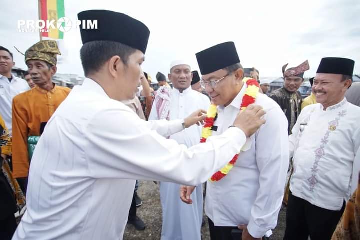 Dihadiri Sejumlah Kades se-Kecamatan Concong, Bupati HM Wardan Apresiasi Maulid Nabi di Kelurahan Concong Luar