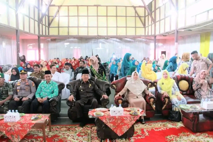 Bupati Buka Pelatihan Pencegahan dan Penanggulangan Stunting Kabupaten Inhil di Tempuling