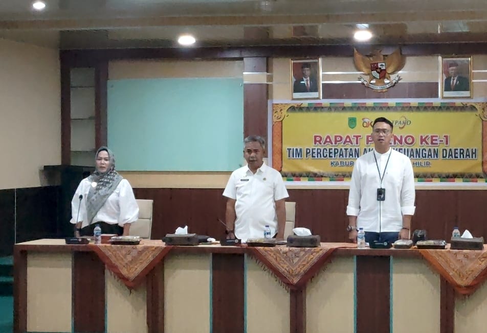 Resmi di Gelar Rapat Pleno ke-1 Tim TPAKD Inhil