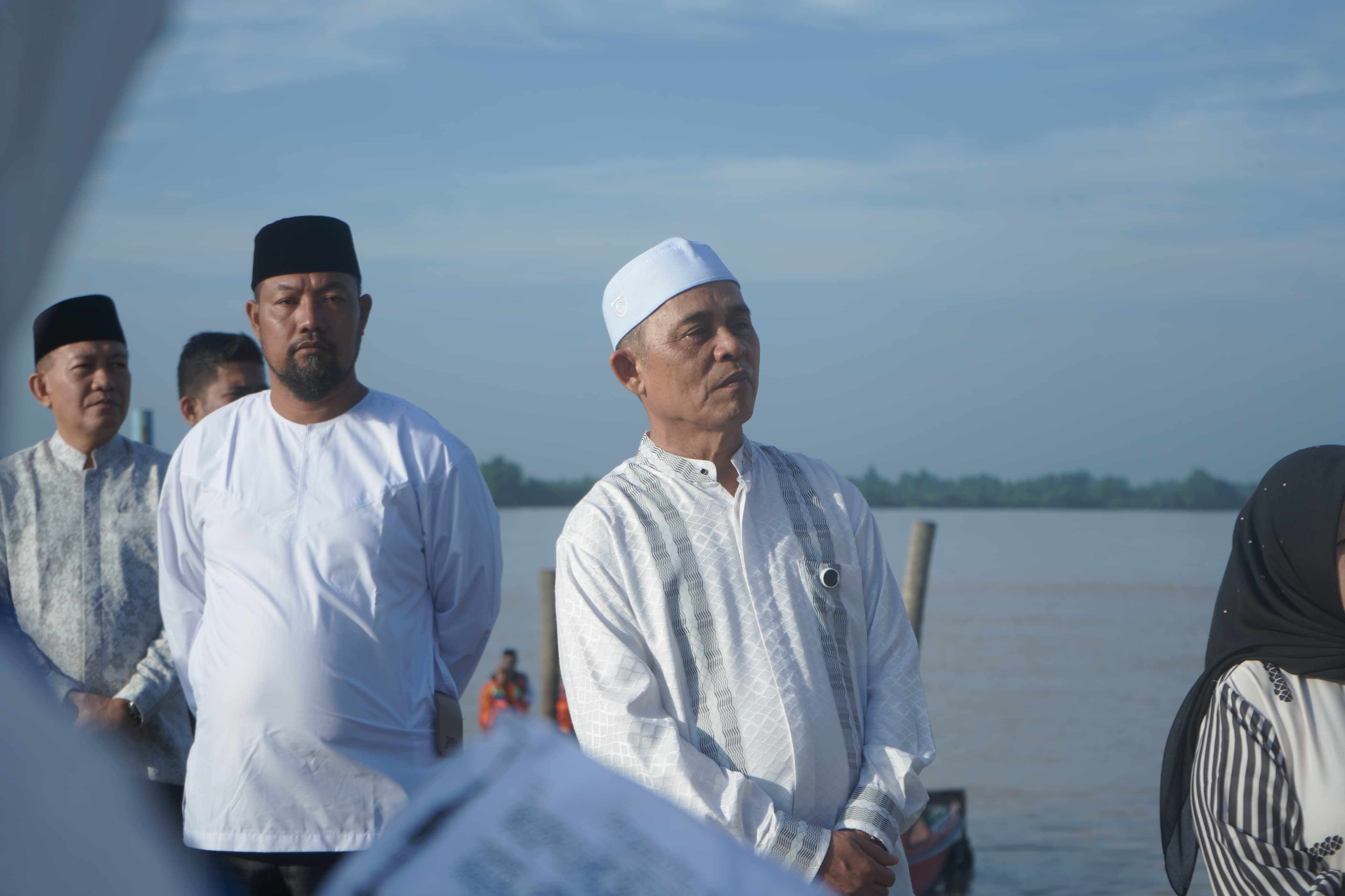 Bupati Inhil Lepas 307 JCH Kloter 7 di Masjid Agung Al-Huda Tembilahan