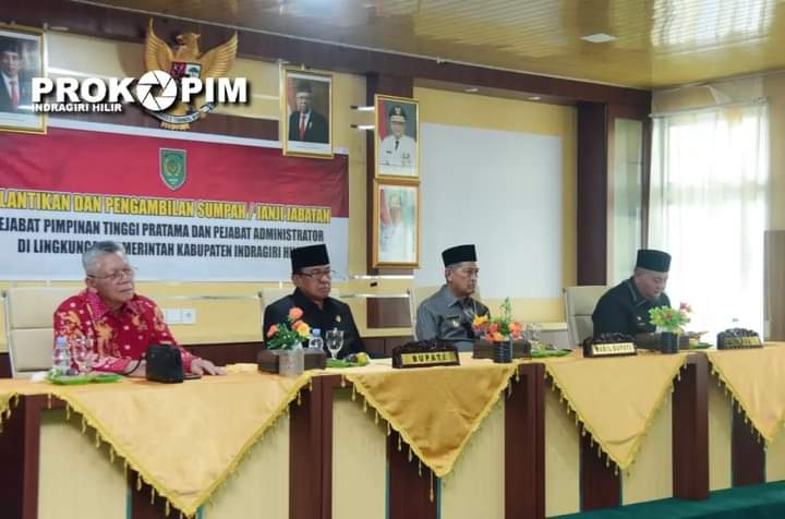 Bupati Wardan Lantik 6 Pejabat Pimpinan Tinggi Pratama dan 5 Pejabat Administrator