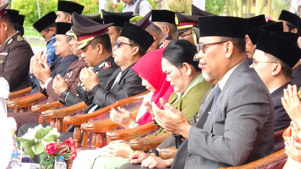 Bupati Herman Jadi Inspektu Upacara Hari Pahlawan Tahun 2025